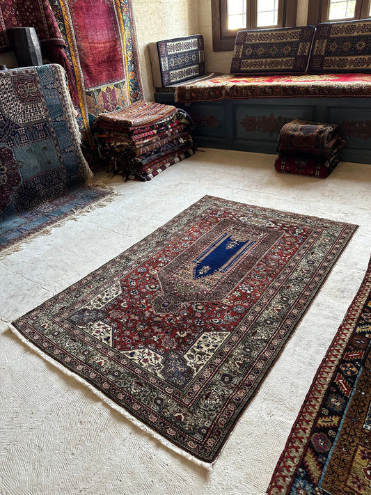 Seccade Rug