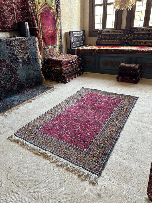 Seccade Rug